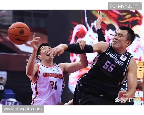 篮球的魅力与文化传承探讨：从街头到职业赛场的热血历程